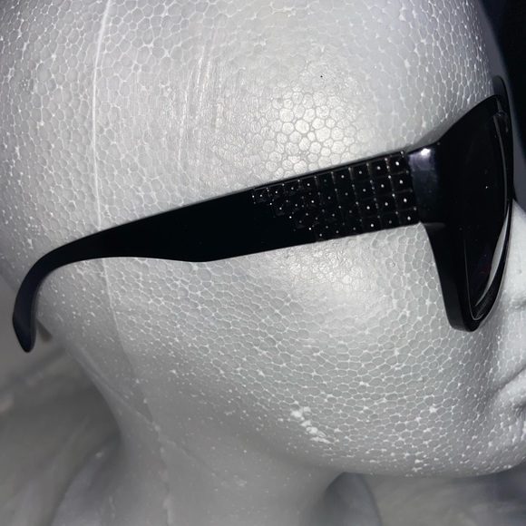 New! Foster Grant Sunglasses TREND - Picture 4 of 6